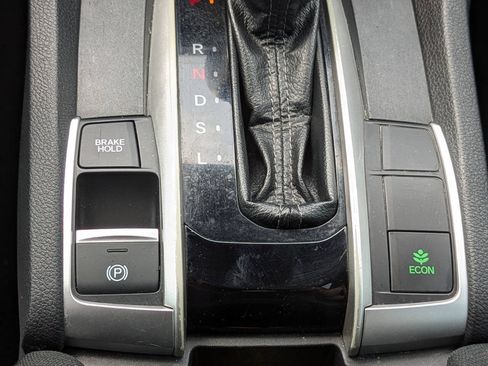 Used 2019 Honda Civic EX image 21