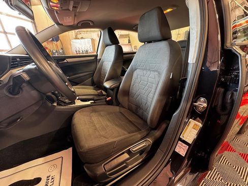 Used 2021 Volkswagen Passat 2.0T S image 12