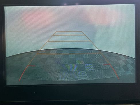 Used 2018 Chevrolet Traverse LT FWD image 22