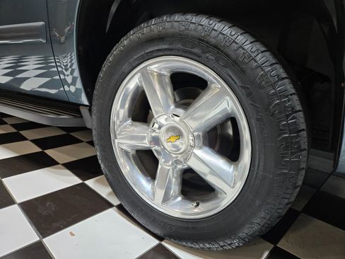 Used 2008 Chevrolet Avalanche LTZ w/ LTZ Preferred Equipment Group image 47