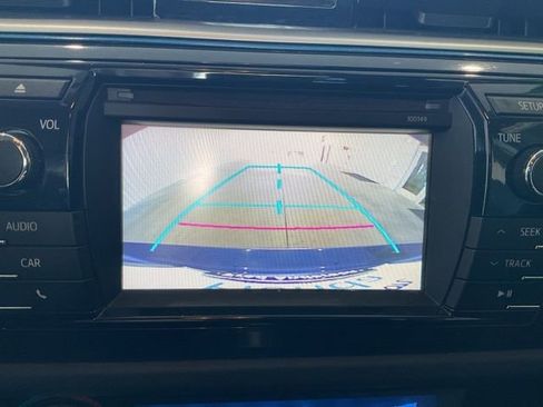 Used 2014 Toyota Corolla S image 14