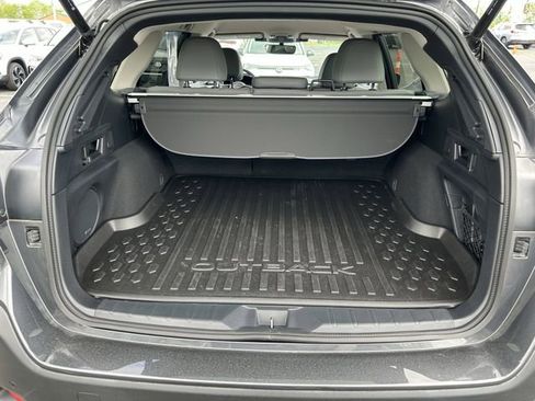 Used 2024 Subaru Outback Limited AWD/4WD image 25