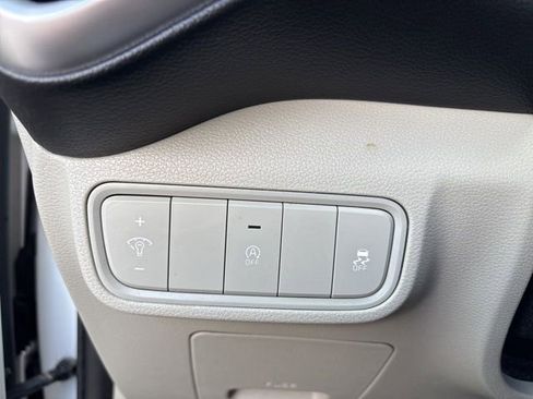 Used 2021 Kia Soul LX image 22