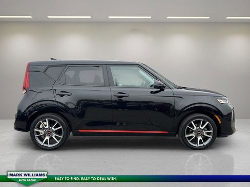 Used 2021 Kia Soul GT-Line image 8