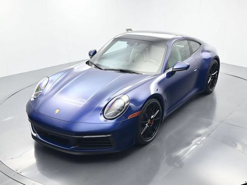 Certified 2022 Porsche 911 Carrera 4S AWD/4WD image 34