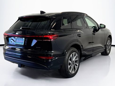 New 2025 Audi Q6 e-tron Premium Plus image 5