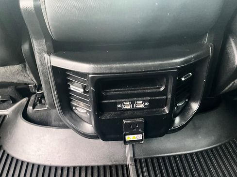 Used 2021 RAM 1500 Big Horn w/ Built-to-serve Edition AWD/4WD image 35
