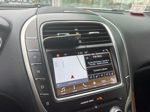 Used 2017 Lincoln MKX Reserve w/ Lincoln MKX Climate Package AWD/4WD image 23