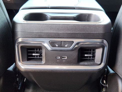 Used 2025 Chevrolet Silverado 2500 LTZ w/ Trail Boss Package AWD/4WD image 31