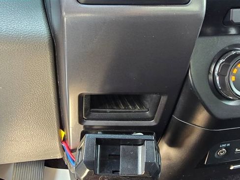 Used 2015 Ford F150 XLT w/ Equipment Group 301A Mid image 18