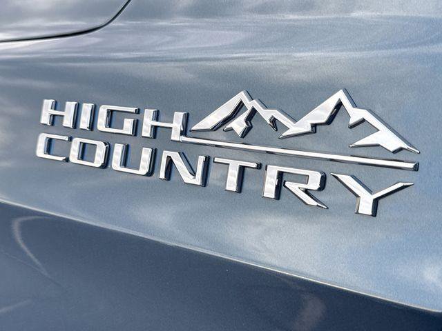 New 2026 Chevrolet Tahoe High Country AWD/4WD image 18