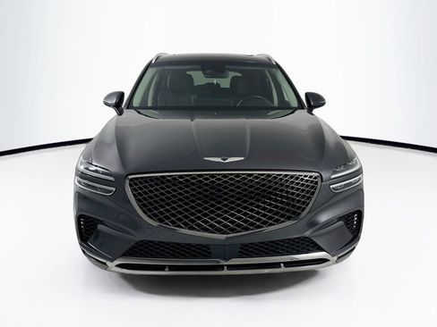 Used 2022 Genesis GV70 2.5T w/ Select Package AWD/4WD image 2