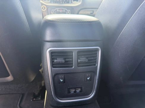 Used 2015 Dodge Charger SXT w/ Plus Group RWD image 6