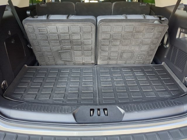 Certified 2025 Ford Explorer Active AWD/4WD image 4