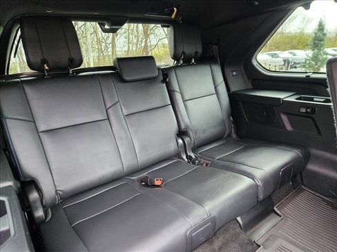 Used 2024 Toyota Sequoia Platinum image 22