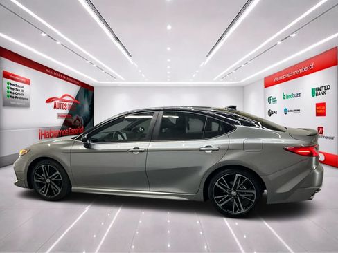 Used 2026 Toyota Camry XSE w/ Premium Plus Package FWD image 4