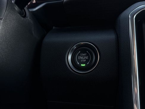 New 2026 GMC Acadia Denali w/ Super Cruise Package image 20