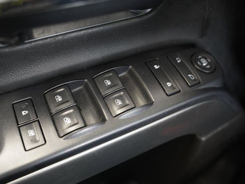 Used 2015 Chevrolet Silverado 1500 LT AWD/4WD image 27