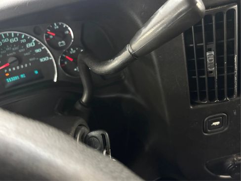 Used 2008 GMC Savana 3500 Extended Passenger w/ LT Preferred Equipment Group image 37