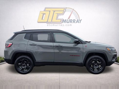 Used 2023 Jeep Compass Trailhawk w/ Trailhawk Convenience Group image 4