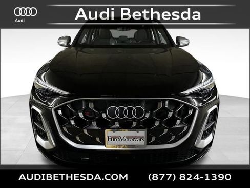 New 2026 Audi SQ5 Premium Plus image 2