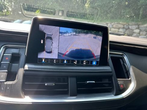 Used 2021 Chevrolet Tahoe LT w/ LT Signature Package AWD/4WD image 22