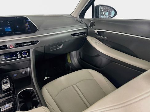 Certified 2023 Hyundai Sonata SEL FWD image 24
