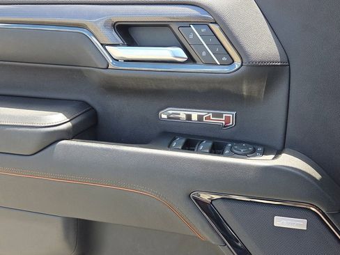 Used 2023 GMC Sierra 1500 AT4 w/ AT4 Premium Package AWD/4WD image 25