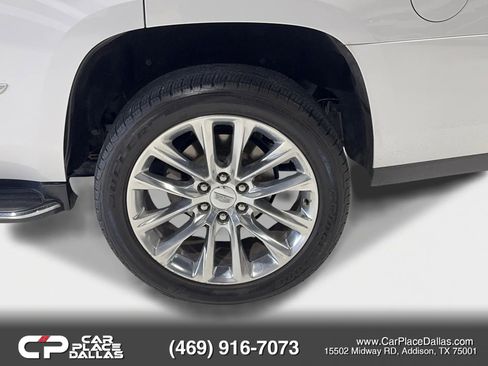 Used 2019 Cadillac Escalade Luxury RWD image 48