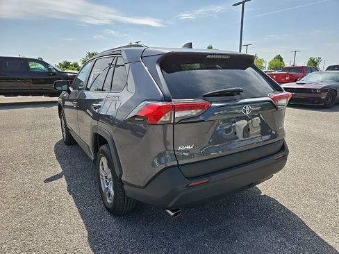 Used 2025 Toyota RAV4 XLE FWD image 5