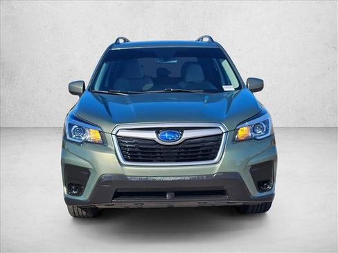 Used 2019 Subaru Forester Premium image 2