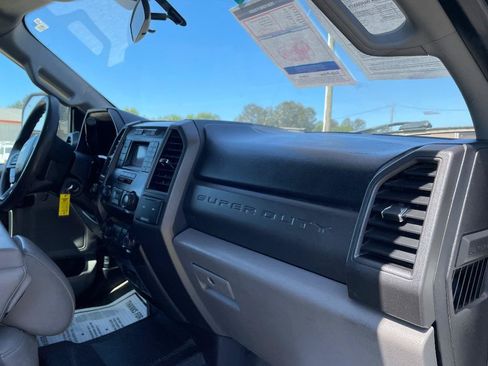 Used 2020 Ford F350 XL w/ Power Equipment Group AWD/4WD image 9