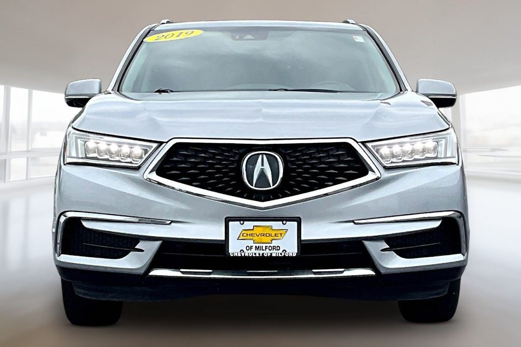 Used 2019 Acura MDX w/ Tech & Entertainment Pkg AWD/4WD image 2