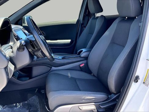 Used 2020 Honda HR-V Sport image 7