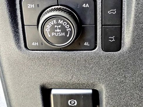 New 2025 Ford Expedition Tremor image 15