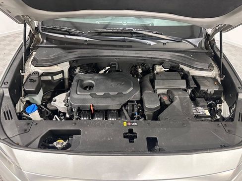 Used 2020 Hyundai Santa Fe SE image 33