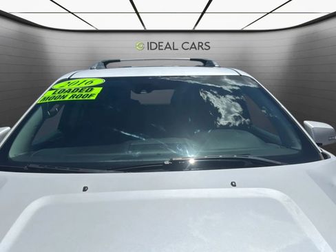 Used 2016 GMC Acadia SLT w/ Premium Edition AWD/4WD image 42