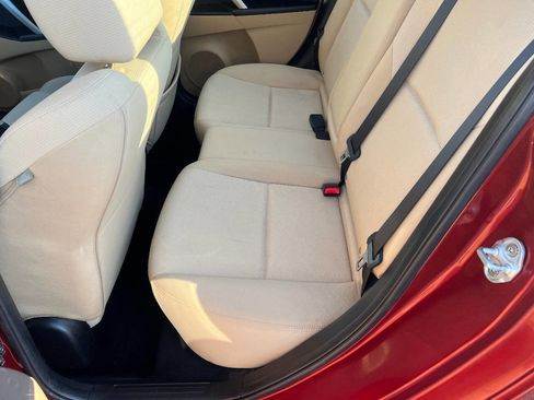 Used 2010 MAZDA MAZDA3 s Sport FWD image 13