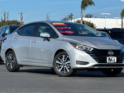 New 2025 Nissan Versa SV image 2