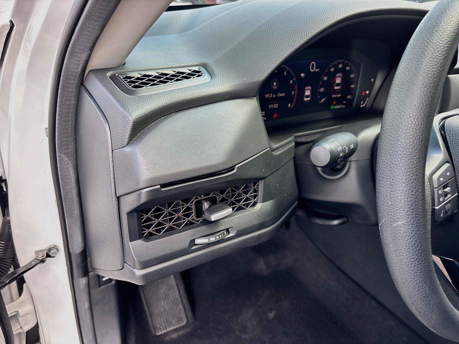Certified 2026 Honda Accord SE image 11