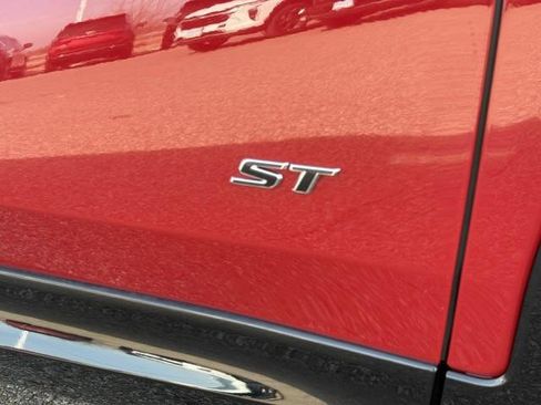 New 2026 Buick Envista Sport Touring image 13