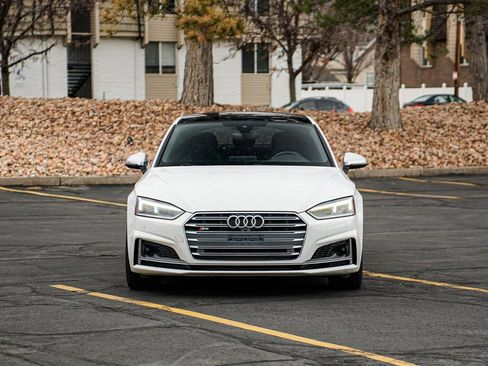 Used 2018 Audi S5 Prestige w/ S Sport Package image 2