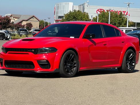 Used 2023 Dodge Charger Scat Pack RWD image 8