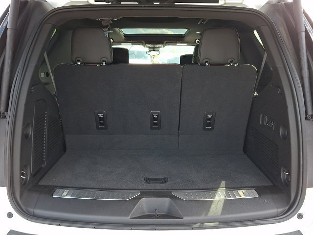 Used 2024 GMC Yukon Denali Ultimate AWD/4WD image 30