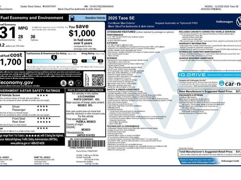 Used 2025 Volkswagen Taos SE w/ Panoramic Sunroof Package FWD image 4