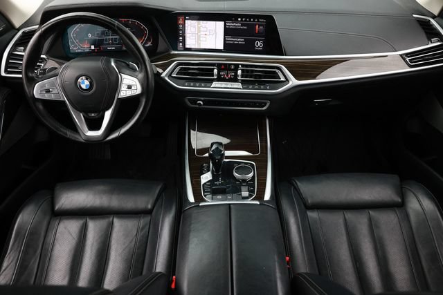 Used 2020 BMW X7 xDrive40i w/ Premium Package AWD/4WD image 2