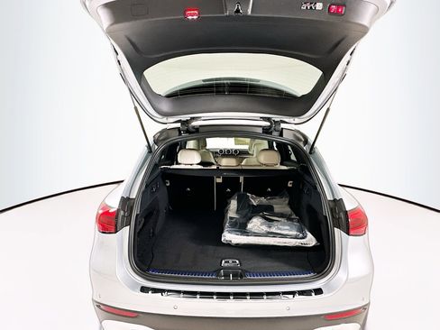 New 2026 Mercedes-Benz GLC 300 image 28
