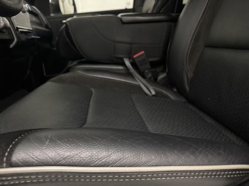 Used 2023 RAM 1500 Laramie image 27