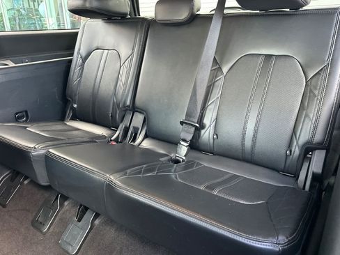 Certified 2020 Ford Expedition Platinum image 15