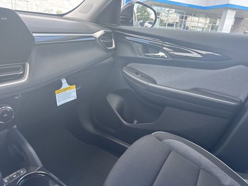 New 2026 Chevrolet TrailBlazer LT FWD image 37